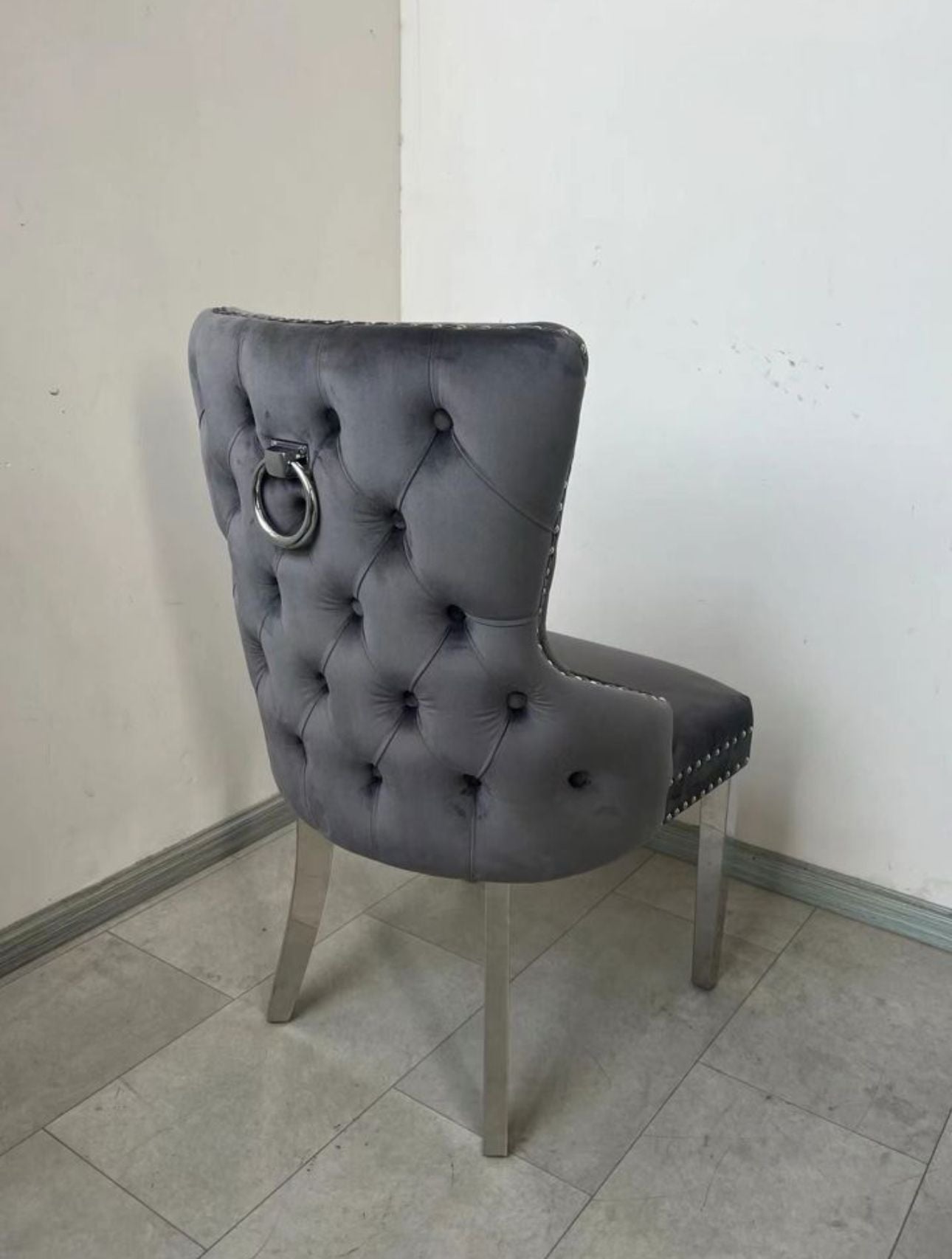 Willow Creek Linen Lounge Chair 3603